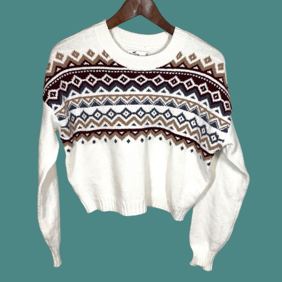 Hollister Cozy White Patterned Sweater XS - Picture 1 of 7